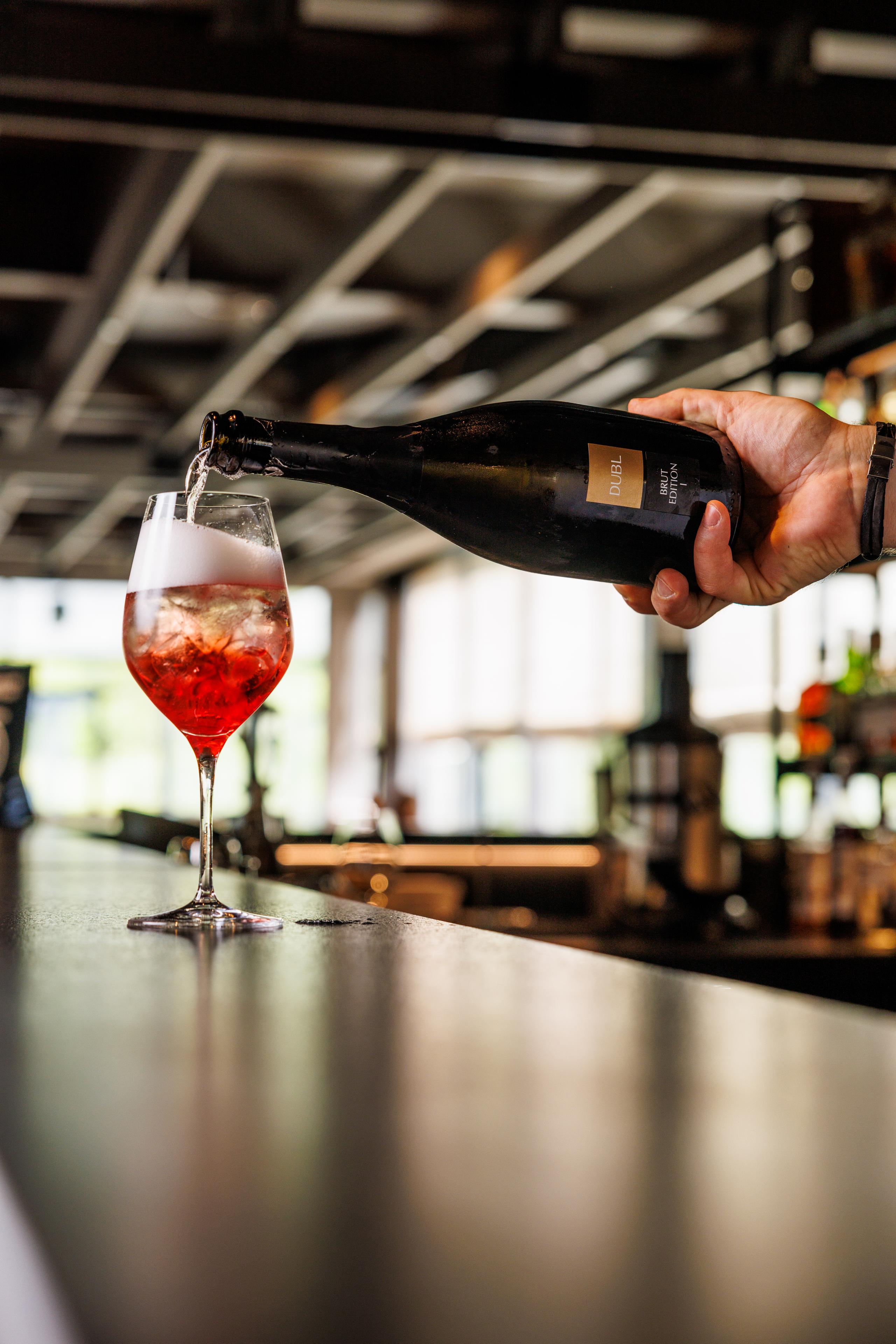 Wine Bar gallery - 9